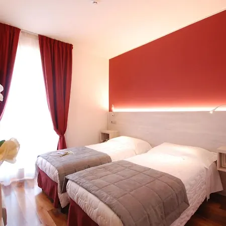 Giardino Szálloda 3*